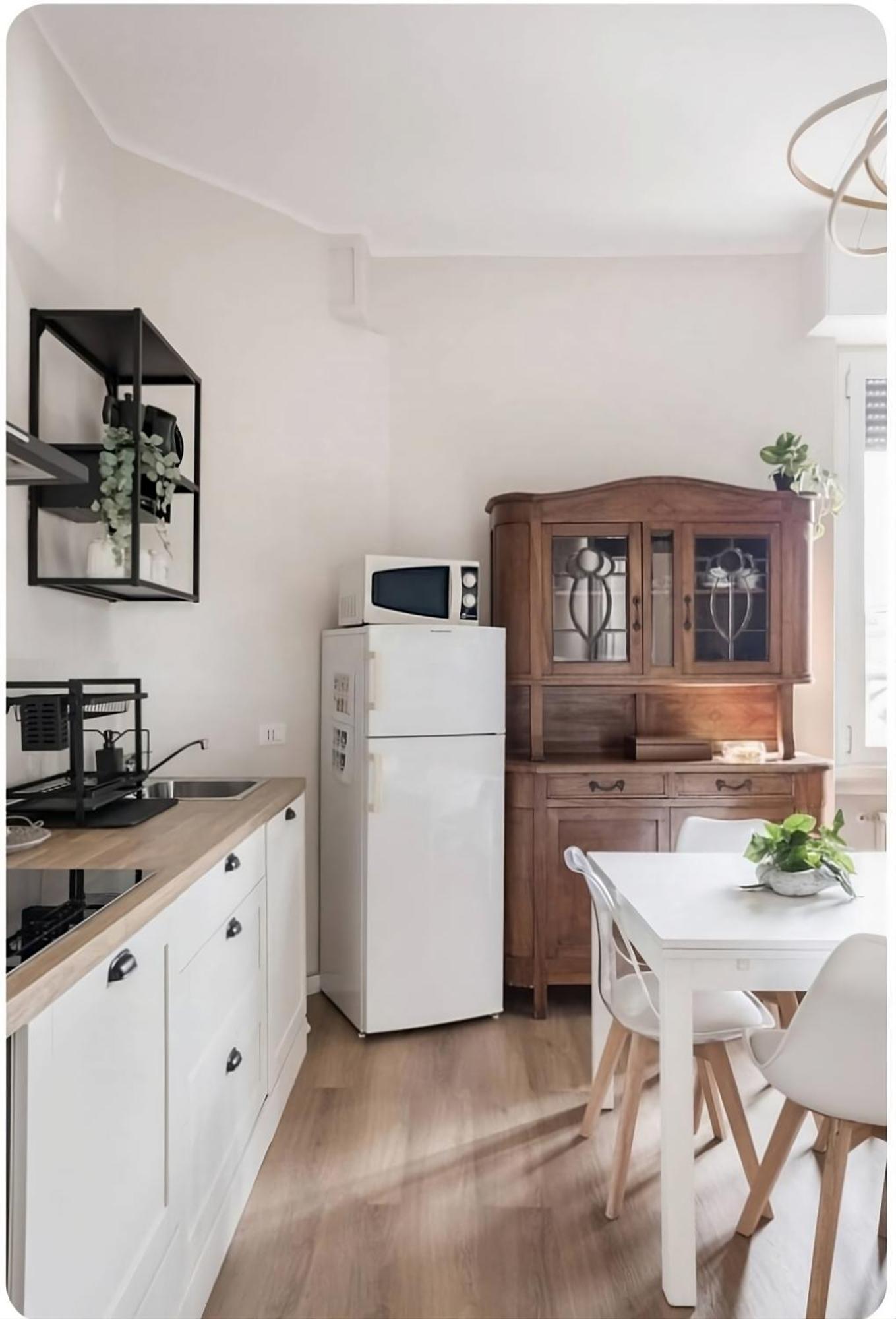 2 Bedroom Gem Near Milano Centrale Fast Wi Fi Kademy House Extérieur photo